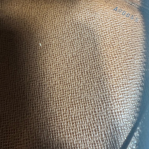 Louis Vuitton Clutch Bag - Picture 9 of 9